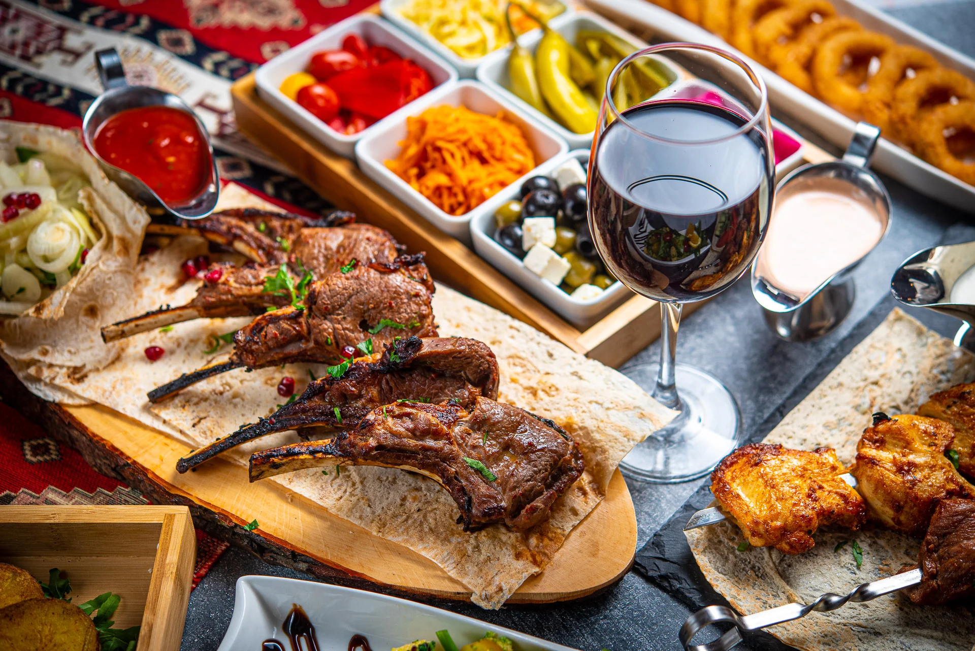 Seašašlõkk, Kanašašlõkk, Ljulja-kebab, Grillassortii kahele — Sõle Grill